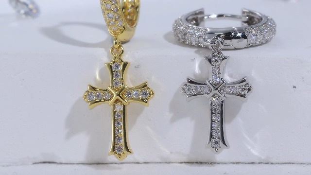 【色: d.CHクロス-CZ】KRKC&CO クロス ピアス 十字架 フープピア Amazon | KRKC&CO クロスピアス メンズ 十字架 フープピアス シルバー