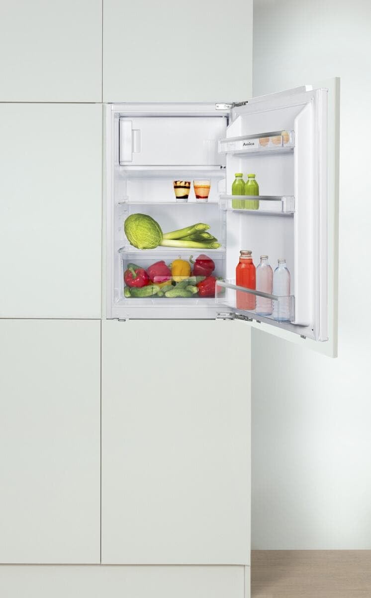 Amica Einbau‑Kühlschrank mit Gefrierfach Festtür‑Technik 880 mm Nische 116 l elektronische Steuerung Inverter‑Motor LED Beleuchtung 87,1 x 54 x 54 cm – Einbau Kühl Gefrierkombination