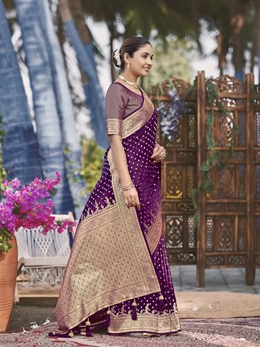 Image of MANOHARI Women's Trendy Banarasi Satin Silk Woven Saree with Heavy Jacquard Work, Elegant Design, Silk Saree with Maching Lace Border Unstitched Blouse Piece for Weddings & Festive Occasions