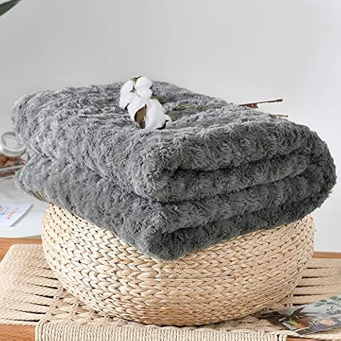 Vangao Throw Blanket Cover