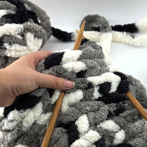 Image of 8 Jumbo Packs Chunky Chenille Yarn for Crocheting, 31.7 yds, 8 oz Each Skein Bulky Thick Fluffy Yarn for Knitting, Super Bulky Chunky Yarn for Hand Knitting Blanket, Soft Plush - Panda
