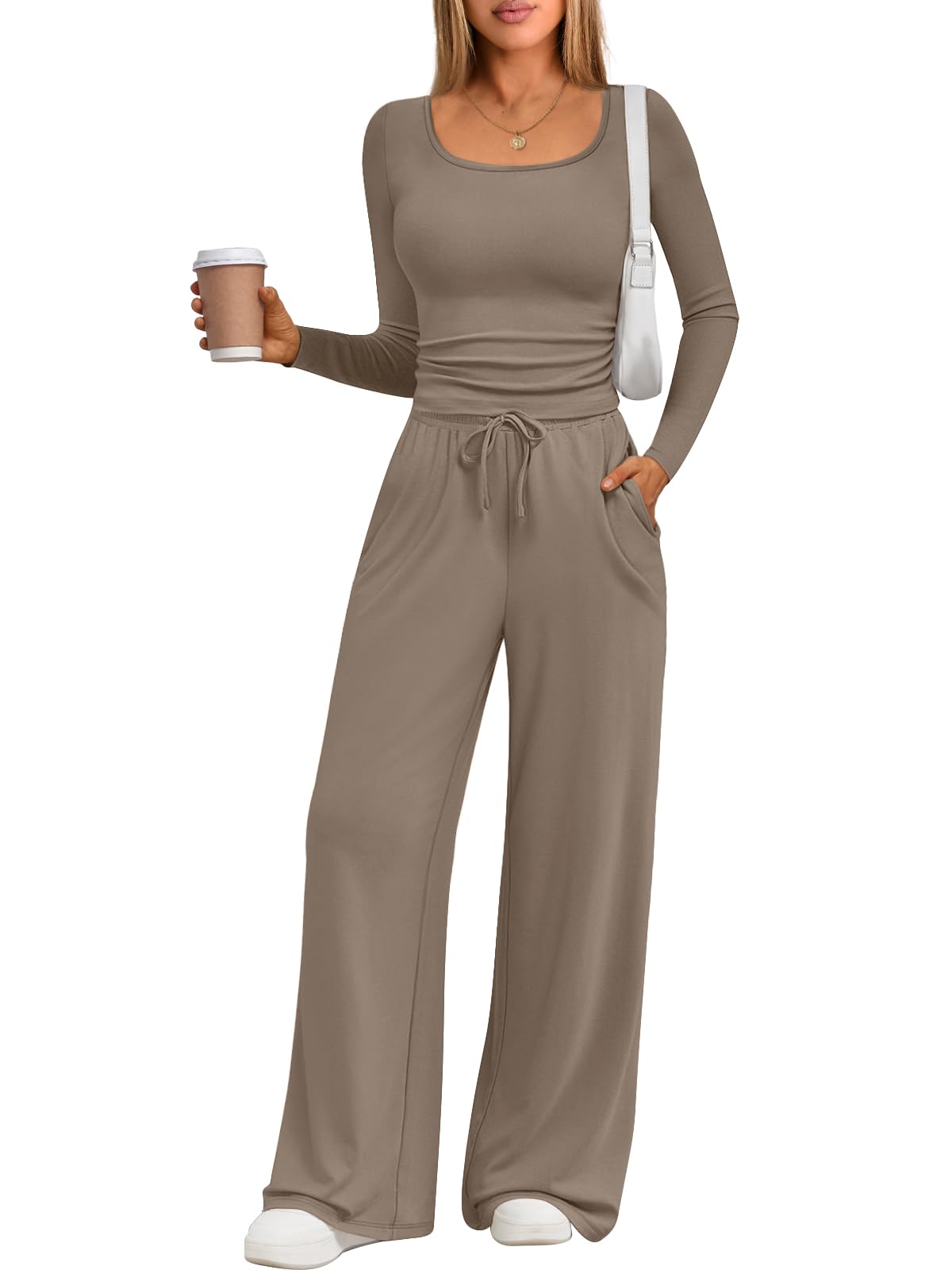 Trendy Queen 2 Piece Scoop Neck Lounge Set Womens Wide Leg Pants Side Ruching Slightly Crop Top Sweatsuit