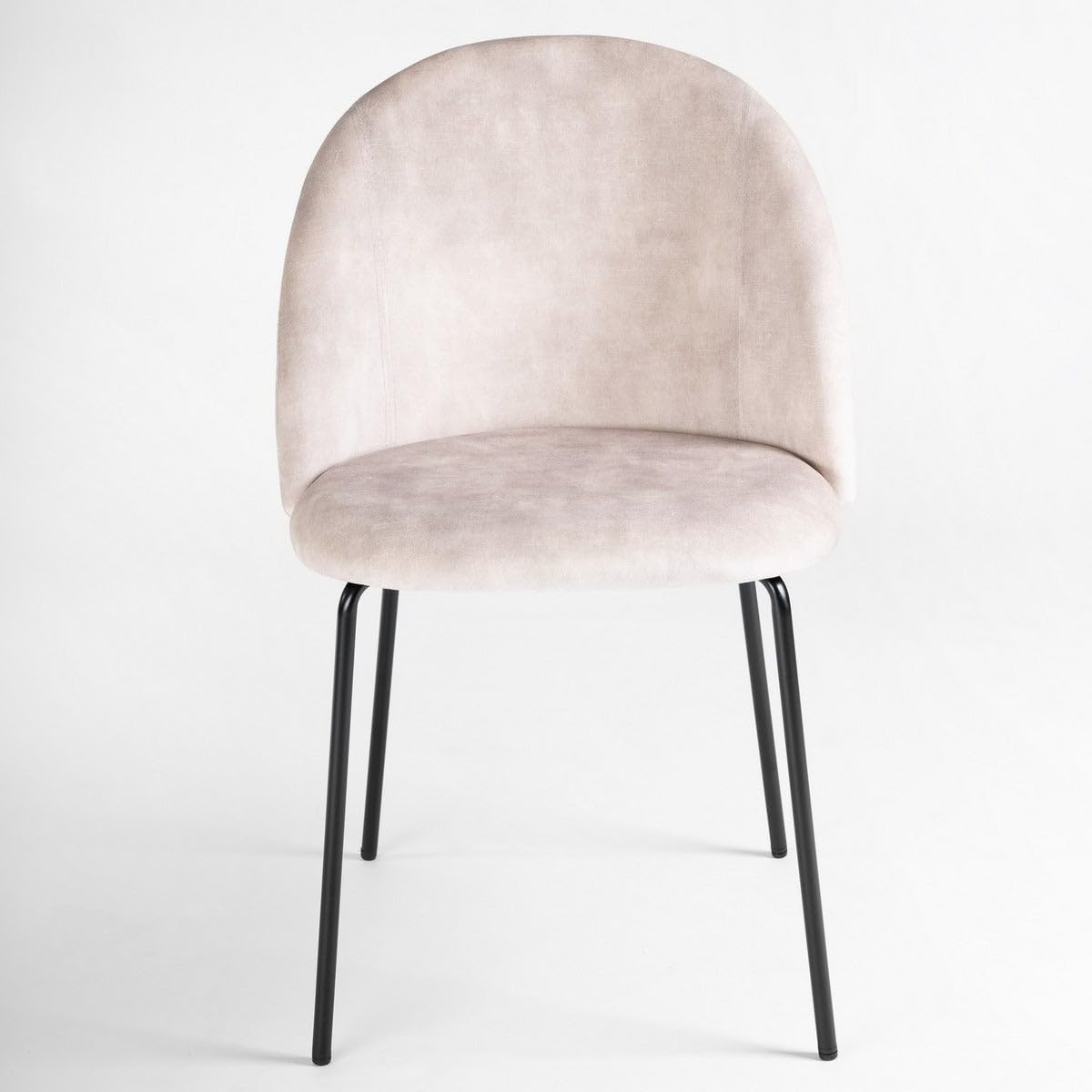LOLAhome Pack de 4 sillas Gina Ovalo de Terciopelo Beige con Patas Negras | Diseño ergonómico y elegante. Incluye patas niveladoras. Para uso doméstico y hostelería
