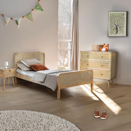 Terre de Nuit Chambre complète lit cannage Enfant avec Commode et Chevet Bois Naturel Anna 90x200