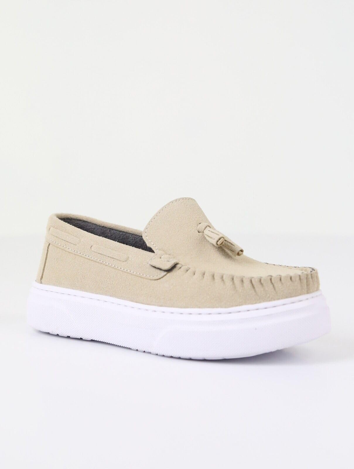 Mocassins Classiques à Enfiler en Daim pour garçons avec Semelle Robuste pour Communion, Tenue Vestimentaire et événements décontractés