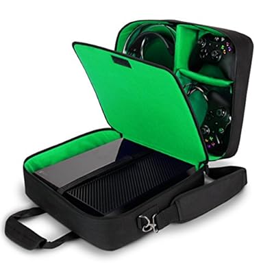 USA Gear Funda Bolsa de Transporte de Consolas Compatible con Todos los Modelos de Xbox - Correa de Hombro Acolchada y Almacenamiento de Accesorios para Controladores, Cables y Auriculares - Verde | Ya disponible en tu tienda friki favorita! En mundofriki.es!