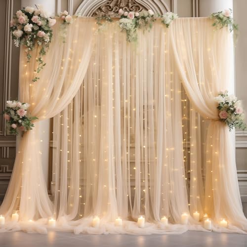 Rideau de fond champagne avec lumières pour décoration de mariage et réception chic