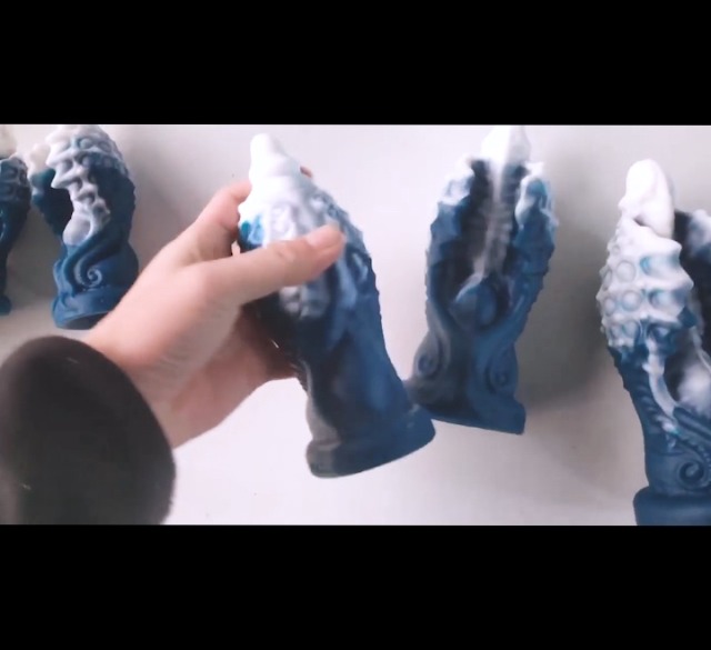 Watch Unisex dragon-shaped creature tail butt plug on Amazon Live