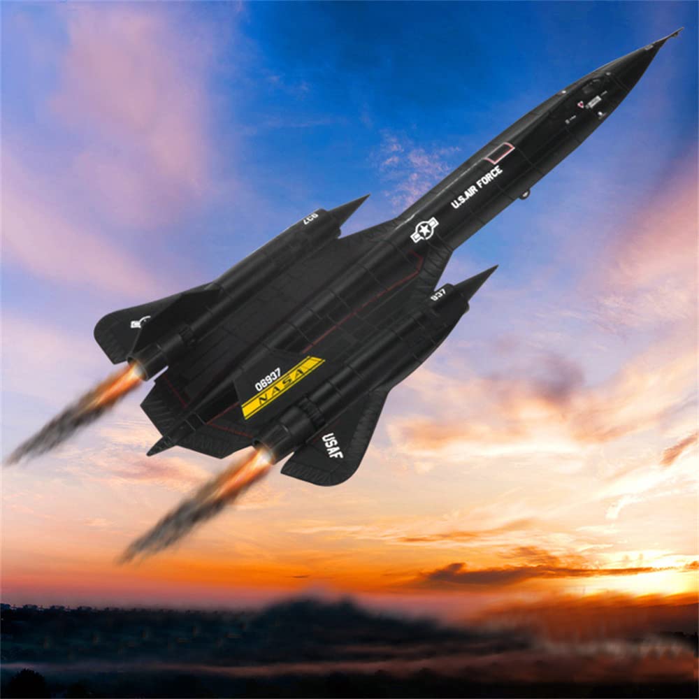 Amazon | 1:144 スケール合金のブラックバード SR-71 偵察機