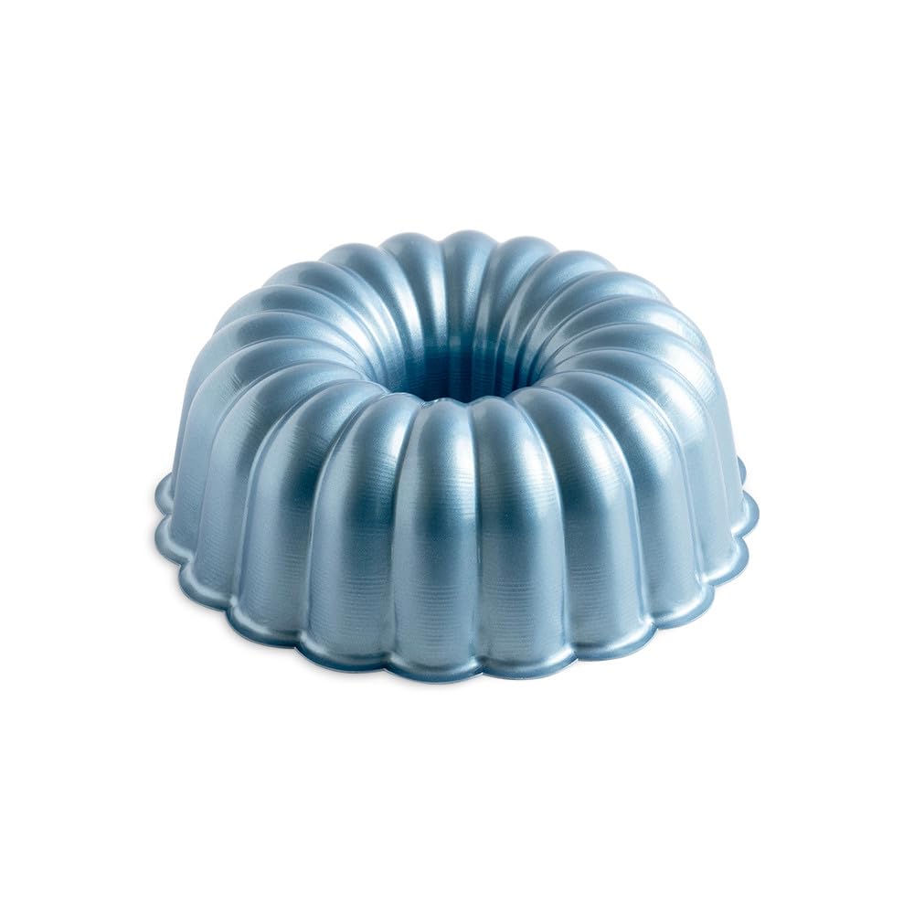 Formed Elegant Party Bundt®, 12 Cups, Twilight Blue