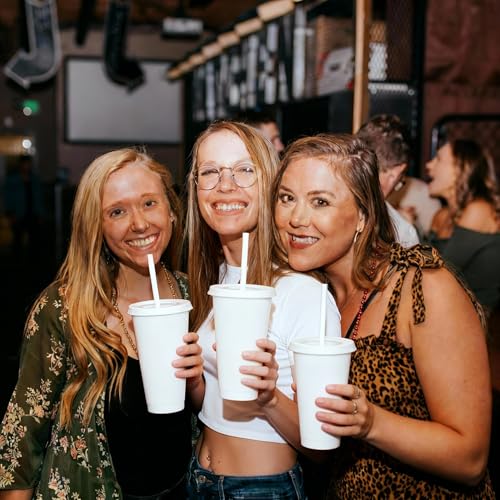 Yisituo 710ml Reusable Plastic Cups, 10 Pack Cold Cups with Lid and Straw, Tumblers Travel Mugs for Adults and Madam Party and Beach, Pool Gatherings (10, White) - Image 6