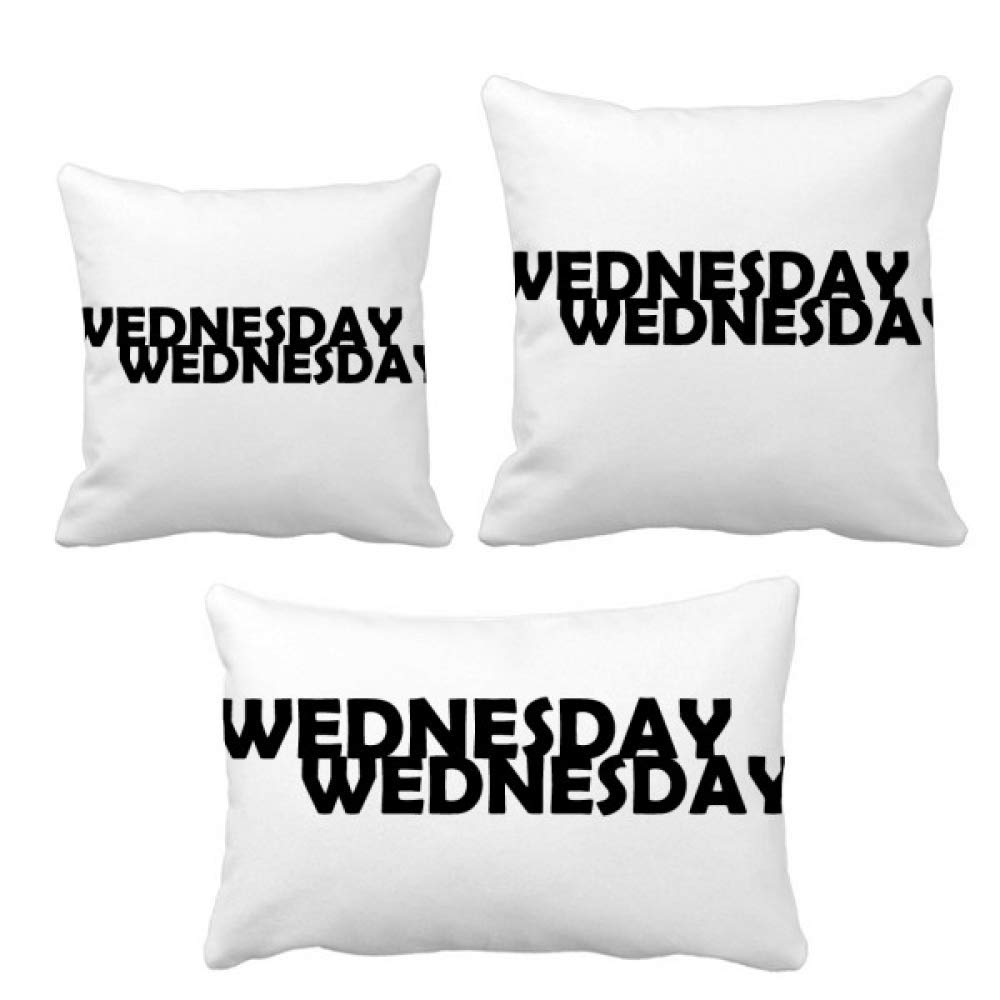 Coussin Mercredi à motifs de personnages, l'idée cadeau parfaite pour les fans