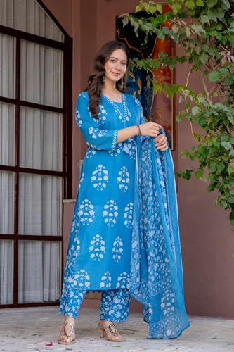 Image of PARTHVI Women's Pure Cotton Printed Straight Kurta Set with Palazzo Pants & Dupatta- Ethnic Wear, Green