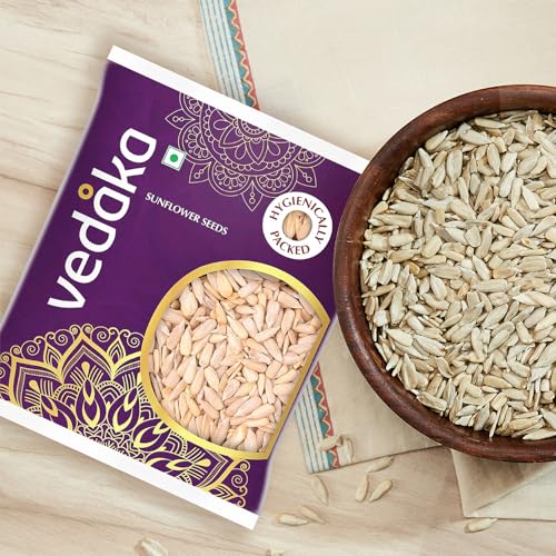 Image of Amazon Brand - Vedaka Sunflower Seeds | 1 Kg | Rich Source of Magnesium | Delicious & Fresh | Convenient Snack | Hygienically Packed