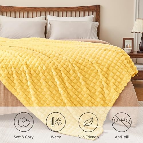 Image of BEDELITE 3D Checked Light Yellow Fleece Throw Blanket for Couch, 50x70 Inch