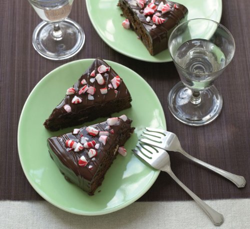 { CHOCOLATE CAKES: 50 GREAT CAKES FOR EVERY OCCASION - GREENLIGHT } By Klivans, Elinor ( Author ) [ Mar - 2010 ] [ Hardcover ]