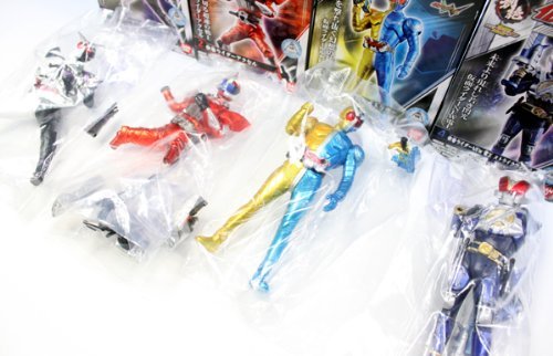 Amazon.co.jp: 食玩 HDM創絶 仮面ライダーW、放たれしメモリの記憶 全4 