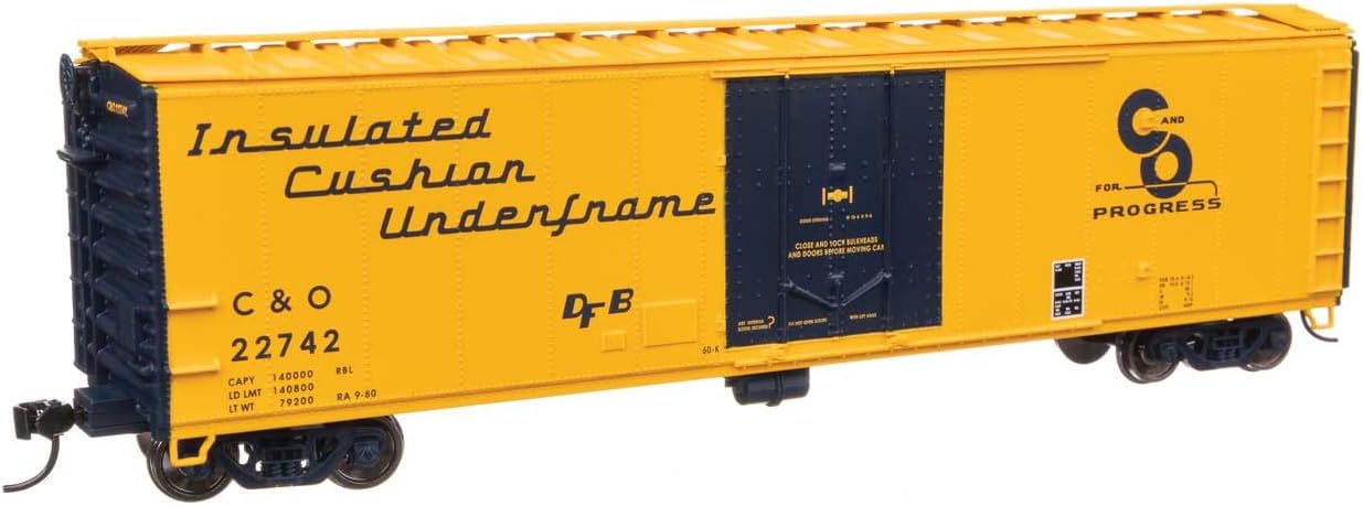 Walthers Mainline 910-2854 HO Scale 50' PC&F Insulated Boxcar - Ready to Run - Chesapeake & Ohio #22742
