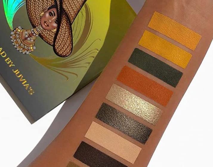 The Nomad Eyeshadow Palette