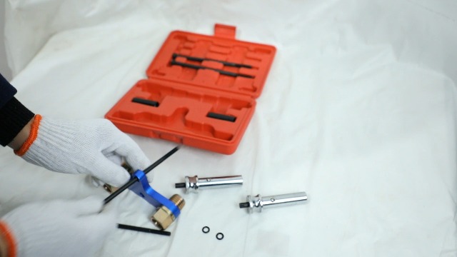 Outil KS Tools Pour Montage/démontage Injecteurs BMW N20, N26, N55 - Pour X5 E70, X6 E71 Spécifiques