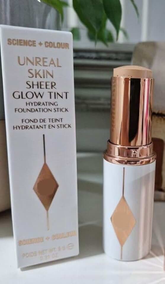 CHARLOTTE'S UNREAL SKIN SHEER GLOW TINT 3 FAIR