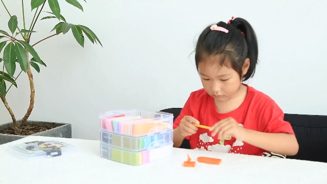 Amazon.com: TAVOLOZZA 60 Colors Polymer Clay Set, 1oz/Block Oven