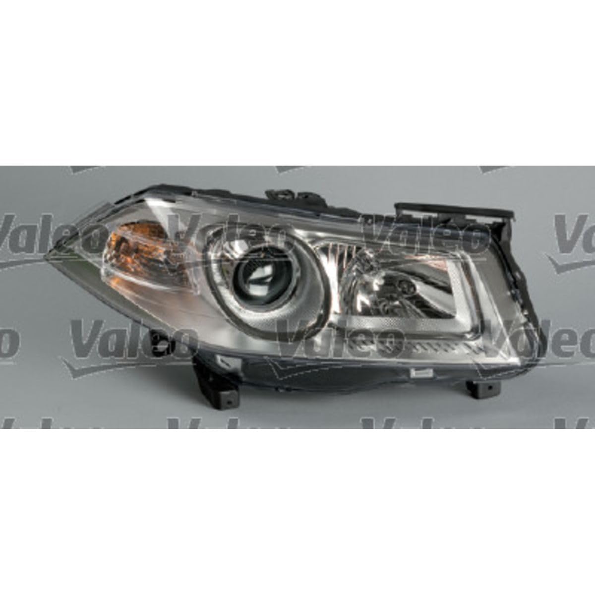 VALEO - 43281 - Światła drogowe, prawa lampa, reflektor halogenowy High Performance – Do pojazdu RENAULT Megane II FL 01/2006 > 2009/04 - Przód – Prawa strona – Opakowanie 1 szt.