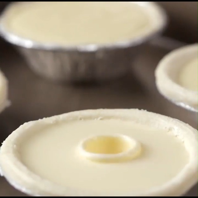 Tupukom 100 Pcs Disposable Aluminum Foil Cups Baking Bake Muffin Cupcake Tin Mold Round Egg Tart Tins Mold Mould
