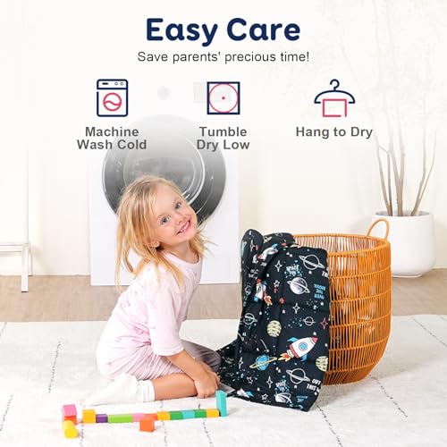 Kivik Cooling Weighted Blanket 5 Pounds, Breathable Small Weighted Blankets, Ultra Soft Heavy Throw for Relaxing & Sleeping, Machine Washable, 36 x 48 Inches, Universe Printing, Black