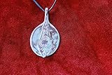  Amulett aus einem Sahnelöffel Friesenmuster - Schmuck Silberbesteck