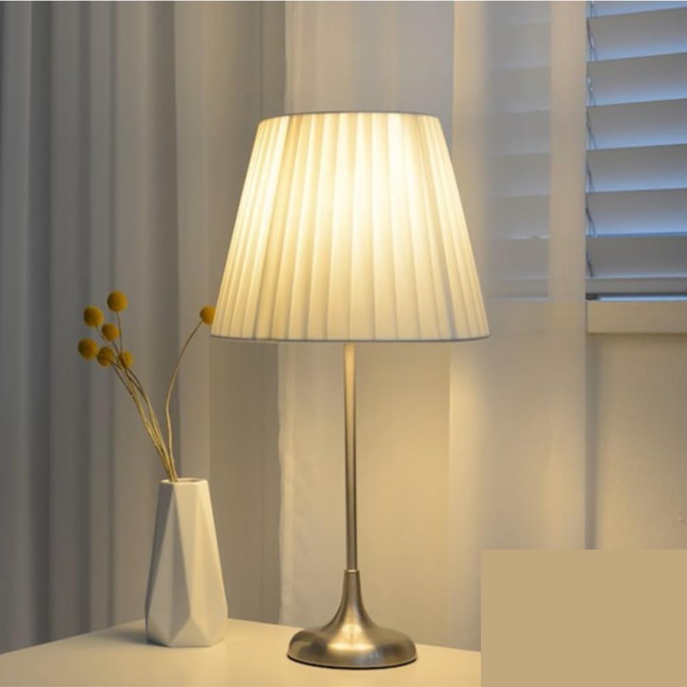Lampada da tavolo moderna, luce dimmerabile sul comodino della | Stile moderno, paralume in tessuto, USB, controllo tramite pulsanti, luce della camera da letto