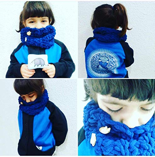 Cuellos y bufandas infantiles MV. Cuellos y bufandas elaborados íntegramente a mano con tejidos 100% vegano.