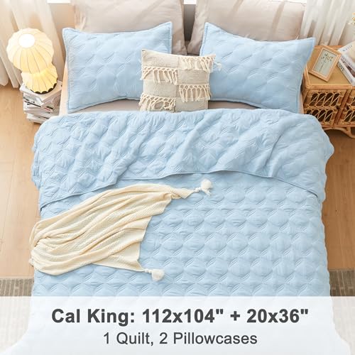 Image of Litanika California King Quilt Bedding Set, Light Blue Oversized Lightweight Comforter Bedspreads & Coverlets, Boho Farmhouse Bedding Cover Bed Decor All Season, 3 Pieces (1 Quilt, 2 Pillowcases)