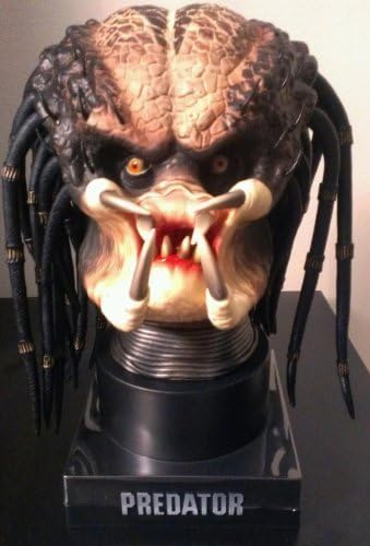 Predator 3D Blu-Ray Ultimate Hunting Trophy Limited Gift Set by 20th Century Fox