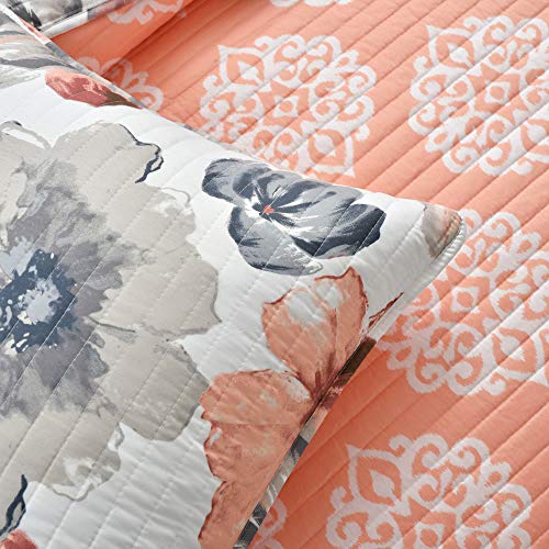 Image of Lush Decor Leah Reversible Floral Quilt Set, 3 Piece Set, King, Coral & Gray - Watercolor Botanical - Cottage Core - French Country Decor- Bedding Queen Size