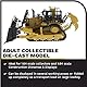 Diecast Masters 85637 - Caterpillar Kettendozer D11T, detailgetreues CAT Baufahrzeug in Displayfenster-Box, Maßstab 1:64, ca. 17 x 10 x 7 cm, ab 8 Jahren, für Modelleisenbahnen und Sammler geeignet