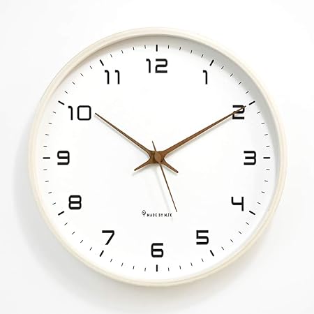 Amazon Co Jp 掛け時計 壁掛け 時計 北欧 おしゃれ 木製 シンプル 天然木 連続秒針 静音 かけ時計 部屋装飾 プレゼント インテリア クロック 25cm ホーム キッチン