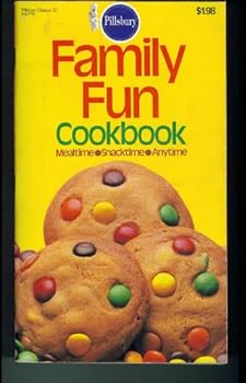 Hardcover Pillsbury Classics 32. Family Fun Cookbook. Mealtime Snacktime Anytime. 1983 (F06770) Book