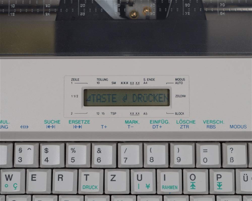 AX-230 elektrische Schreibmaschine