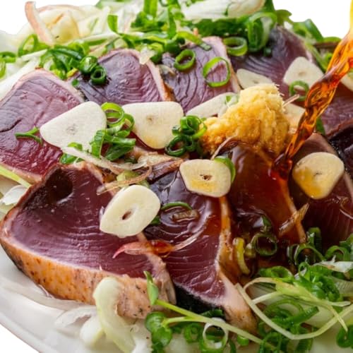 かつおのたたき・ポン酢セット800g(2〜3節)一本釣り漁師歴40年の職人技!鰹 カツオ たたき 藁焼き 刺身 本場 高知 土佐 タタキ わら焼き ぽん酢 冷凍 鰹のタタキ 名物 魚 冷凍配送 ワラ焼き 土佐清水