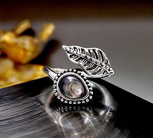 Bague pierre de lune et branches de vigne pour tenue bohème