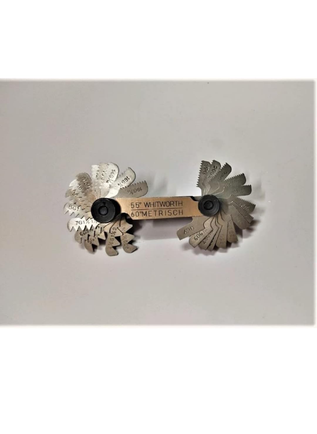 Professional Screw Pitch Gauge, 55-60 Degree, 0.25-6.0 mm Range, Metric and English Thread Compatible-image-14