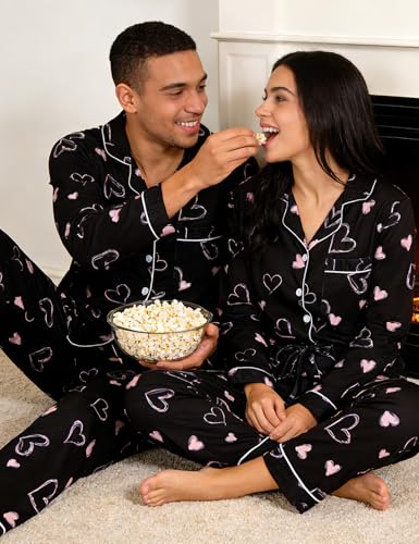 Image of RAISEVERN Couples Christmas Matching Pajamas 2 Piece Women Men Xmas Pjs Soft Pajama Set Long Sleeve Loungewear Warm Sleepwear