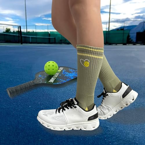 Women Pickleball Socks 3 Pack, Embroidered Heart Athletic Mid Calf Sock, Pickleball Gifts for Women One Size 8-123
