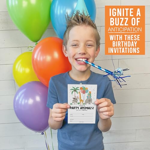 Invitación de fiesta infantil Safari Hadley Designs en cartulina para rellenar 5
