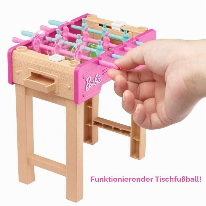 Barbie GRG77 - Mini-Spielset mit Haustier, Zubhörteilen und funktionierendem Tischfußball-Spiel, Thema Spielabend… – Ansicht 2