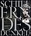 Produktbild Schillerndes Dunkel: Geschichte, Entwicklung und Themen der Gothic-Szene