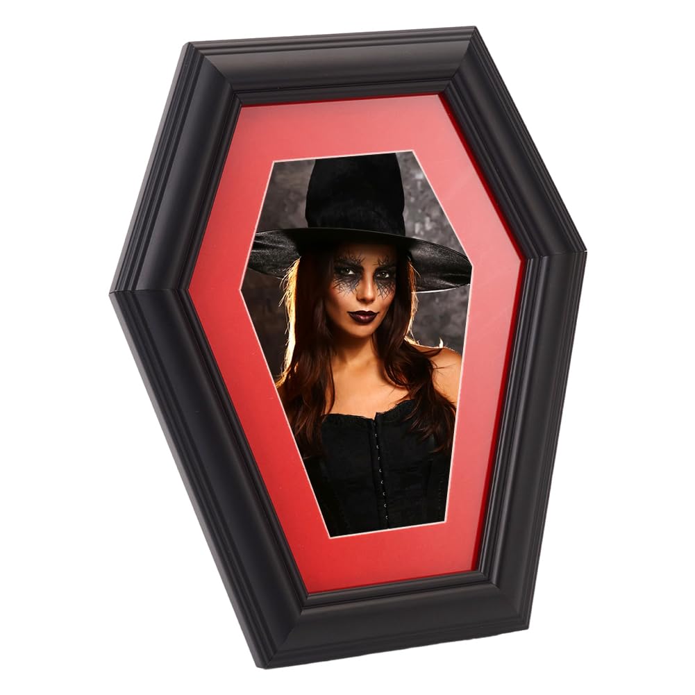 Cadre photo noir cercueil en bois pour réussir votre décoration d'Halloween