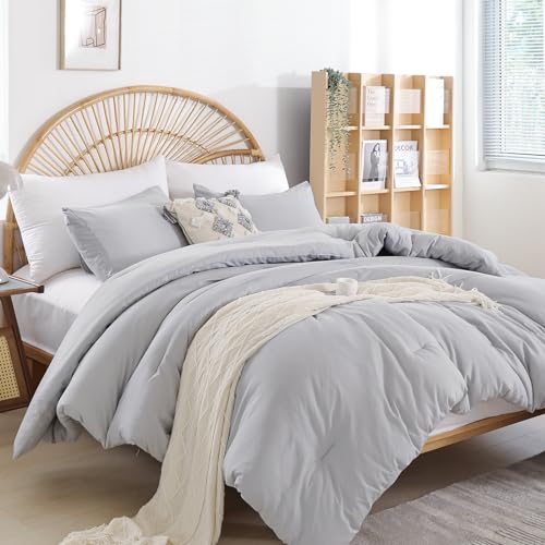 Image of weigelia Full Size Comforter Modern Light Grey 3PCS Microfiber Bed Comforter Sets for All Season Comforter for Men, Women and Girls Soft Lightweight Bedding Set