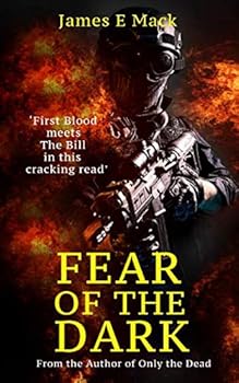 Paperback Fear of the Dark Book
